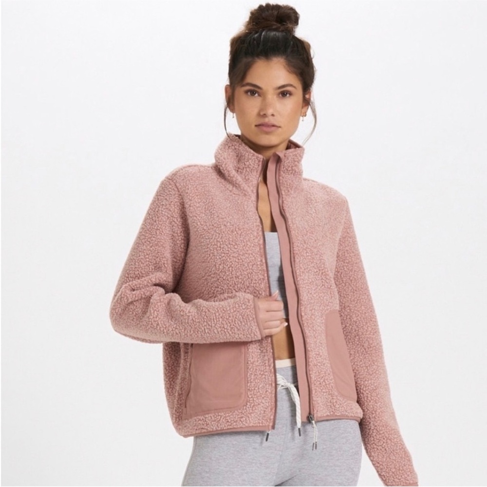 Vuori Alpine Sherpa Jacket